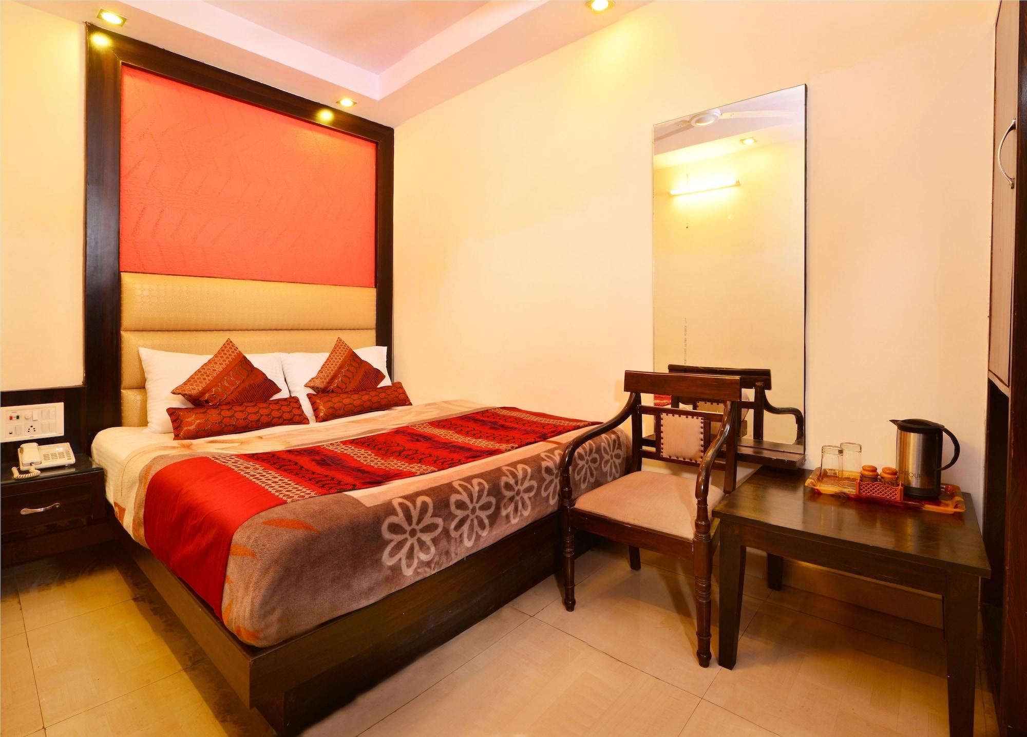 Hotel Shri Vinayak In City Centre At New Delhi Railway Station-By Rcg Hotels Екстериор снимка