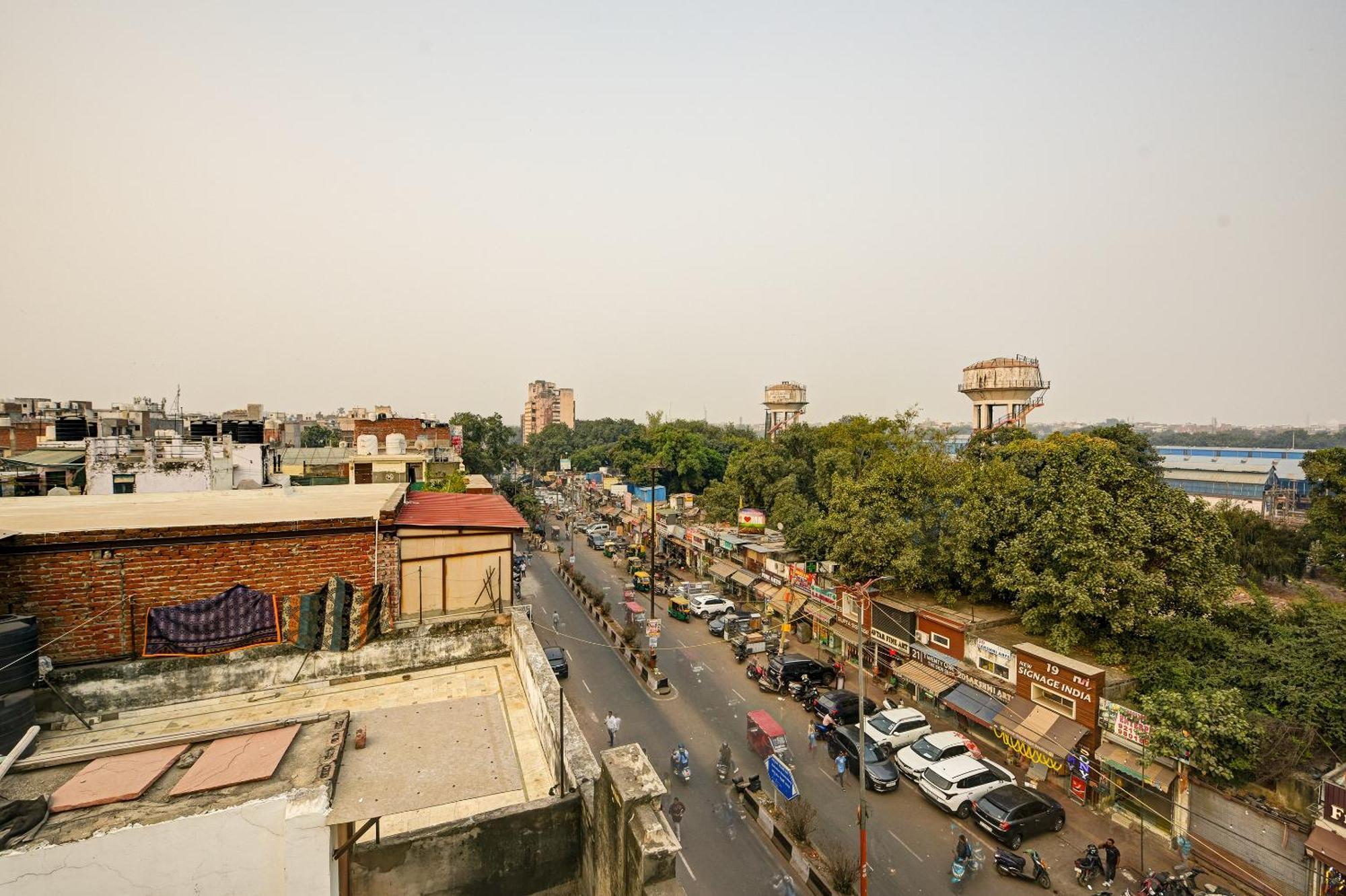 Hotel Shri Vinayak In City Centre At New Delhi Railway Station-By Rcg Hotels Екстериор снимка