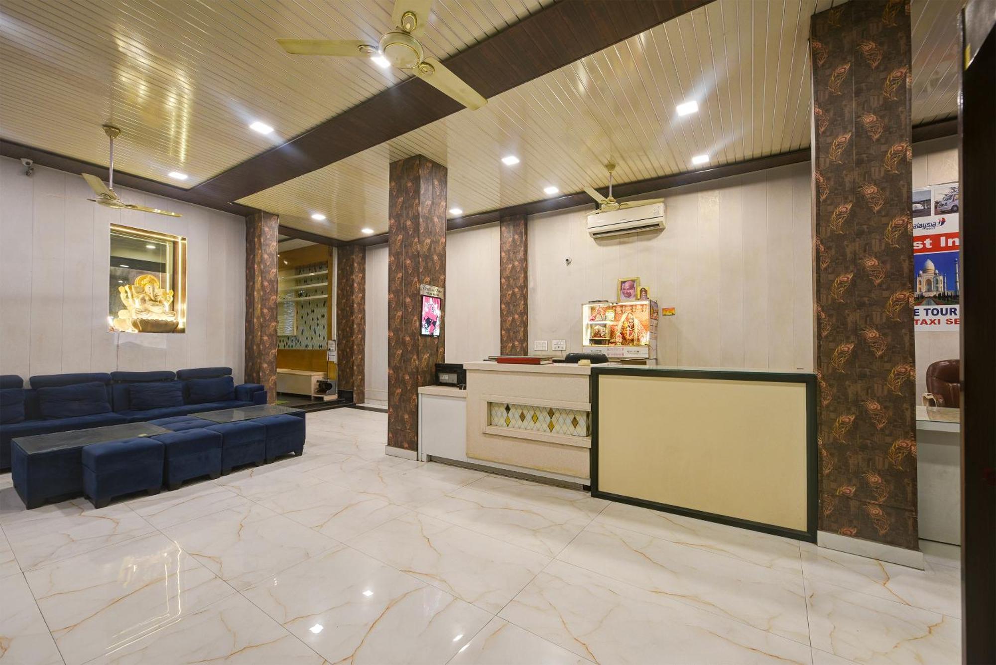 Hotel Shri Vinayak In City Centre At New Delhi Railway Station-By Rcg Hotels Екстериор снимка